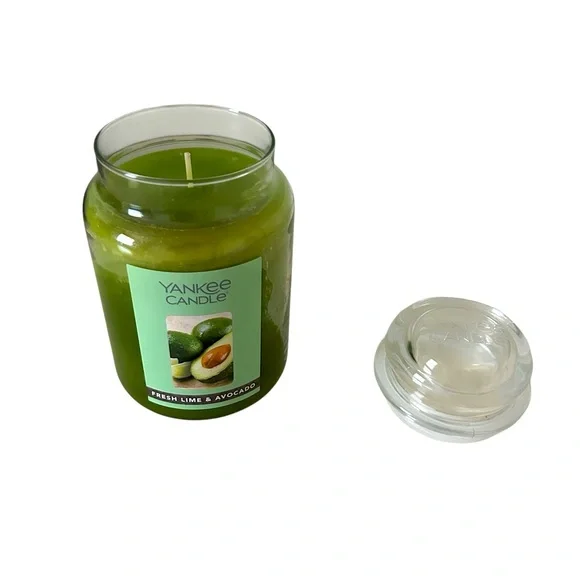 Yankee Candle Fresh Lime & Avocado Green Candle NWT - Picture 3 of 5